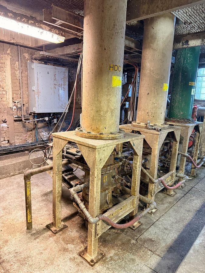 Used BLACK CLAWSON HD CLEANER (3 AVAILABLE)