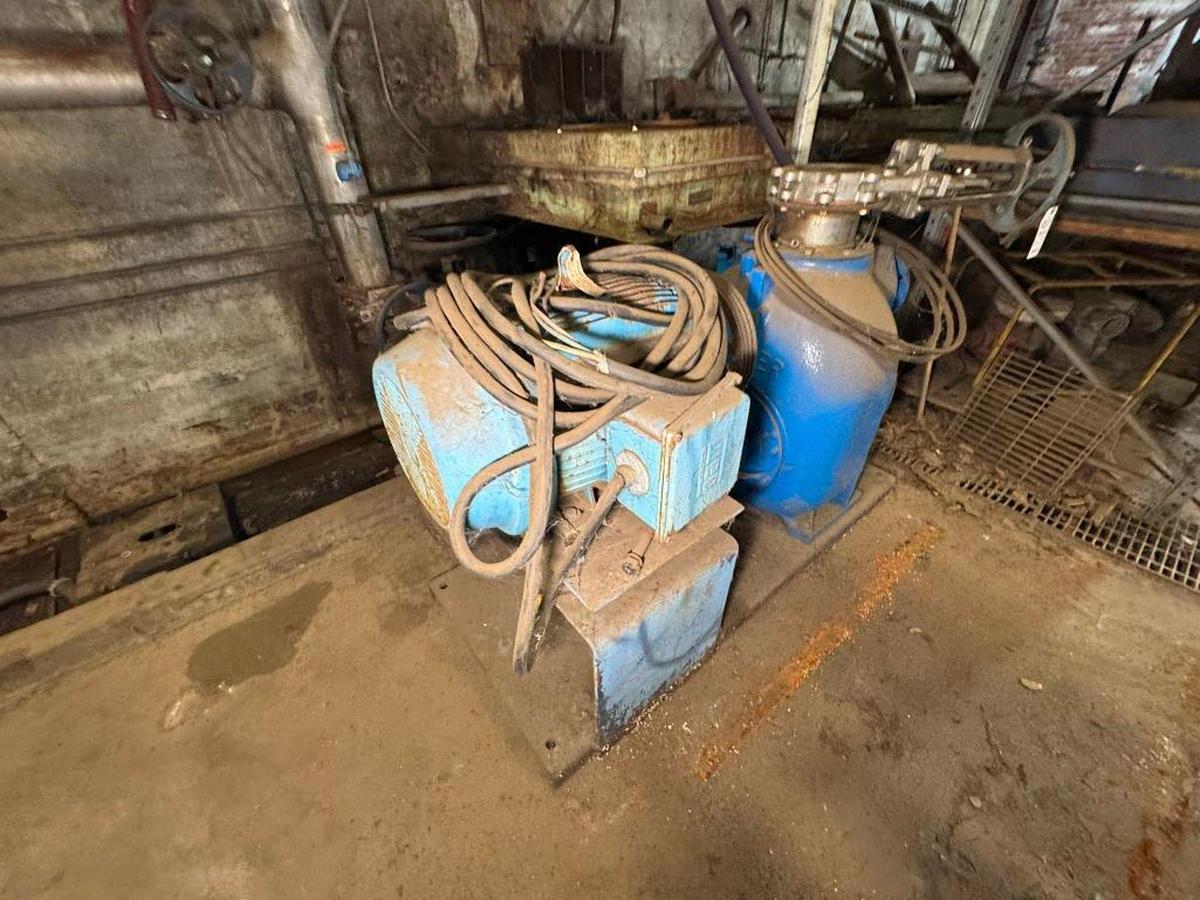 Used PIONEER MODEL P8C00F TRASH PUMP WITH MOTOR