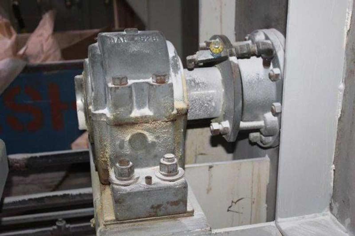 Used 87 CUBIC FOOT CAPACITY DAY MIXING DOUBLE RIBBON MIXER STAINLESS STEEL