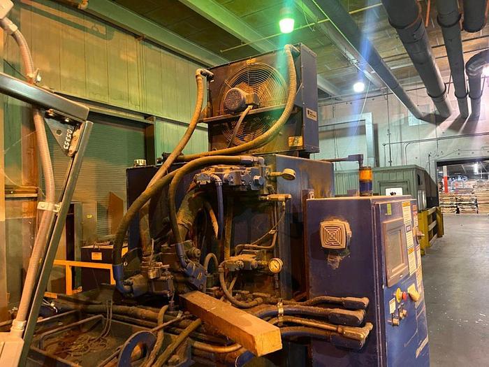 Used AMERICAN MODEL PAC HORIZONTAL AUTO TIE BALER WITH PARKER CONTROLS 30 HP - NEEDS REBUILD