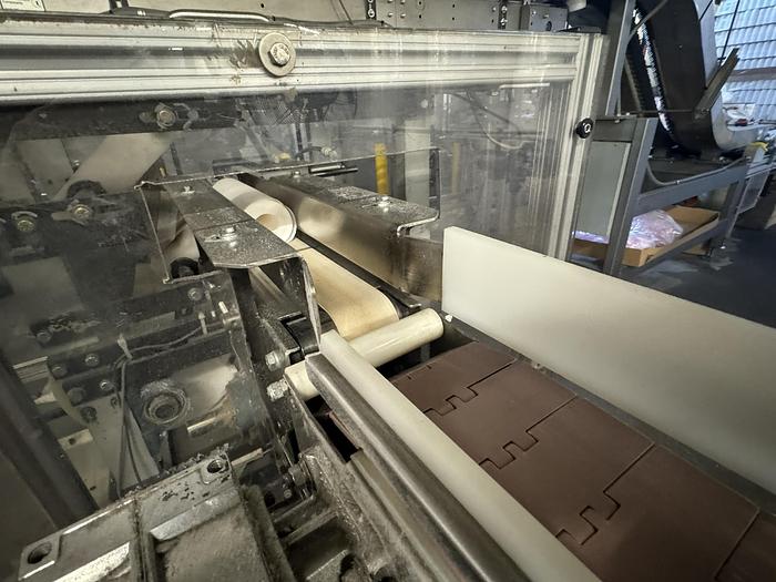 Used 30" WIDE ELSNER V4 30 WITH COMPLETE WET WIPE PACKAGING