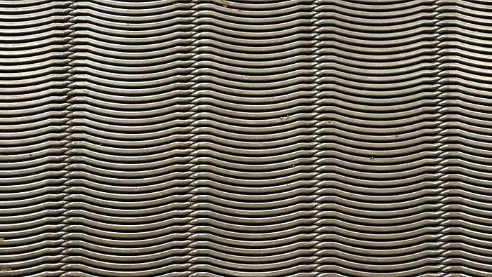 Used CE BAUER 72" WIDE INCLINED HYDRASIEVE .040" SLOTS 316 S/S SCREEN FRP BODY