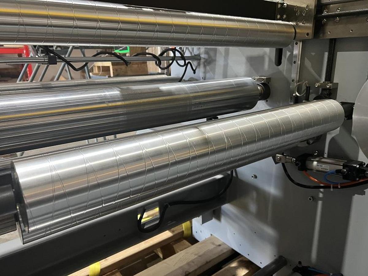 Used KARLVILLE K2 PLUS SEAMER MFG 2021