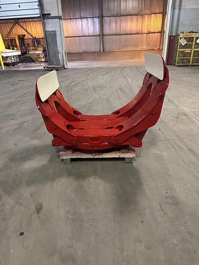 Used 2017 BOLZONI AURAMO ARC-100-1660PE 60 INCH PAPER ROLL CLAMP
