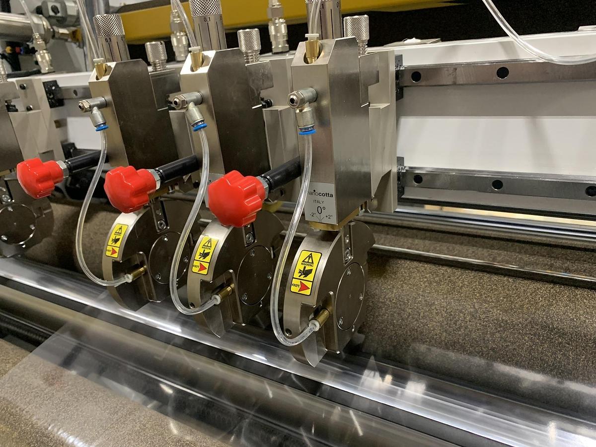 63" SRC SYSTEMS, LTD. MODEL 650 DUPLEX TURRET