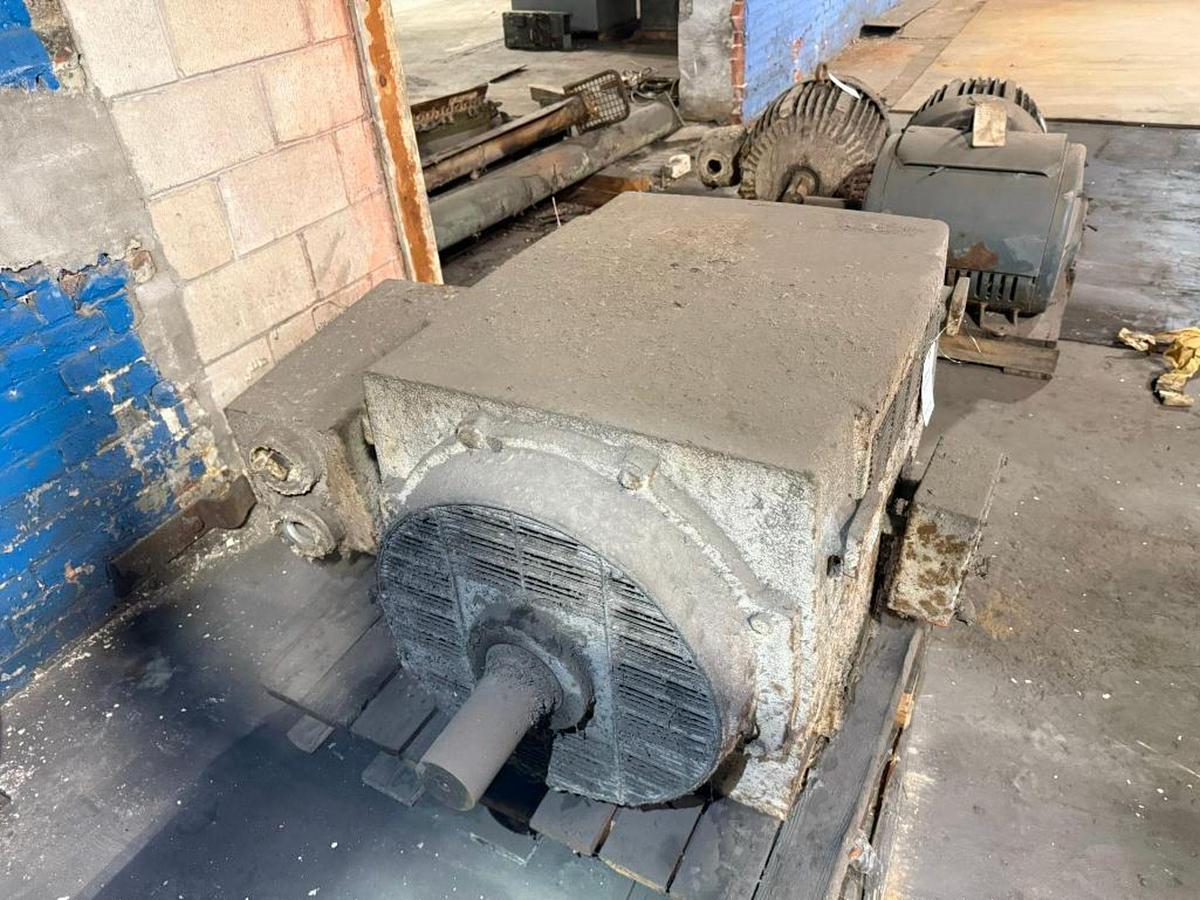 Used 300HP GENERAL ELECTRIC MOTOR FRAME 509LL