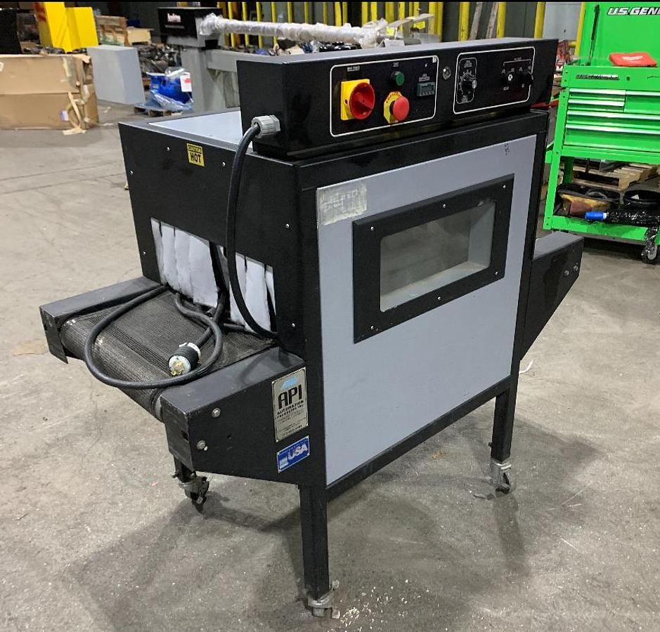 Used TEXWRAP SPARTAN MODEL 2215L COMPACT AUTOMATIC L-BAR SEALER WITH API VV218 SHRINK TUNNEL