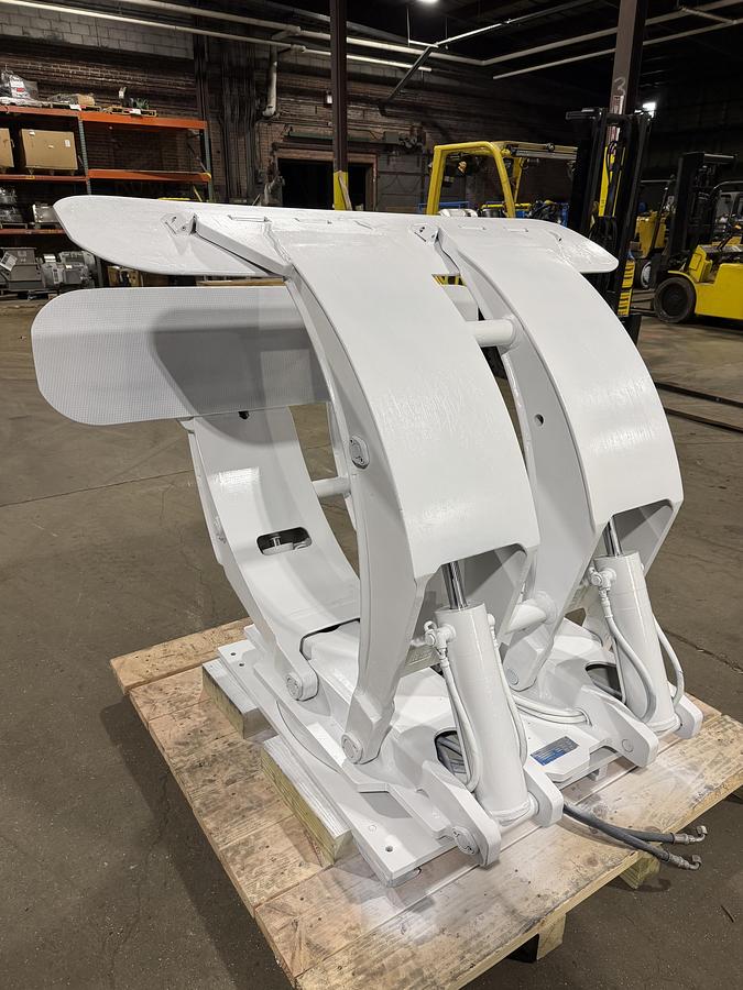 Used 72" CASCADE MODEL 90F-RCP-323 PAPER ROLL CLAMP