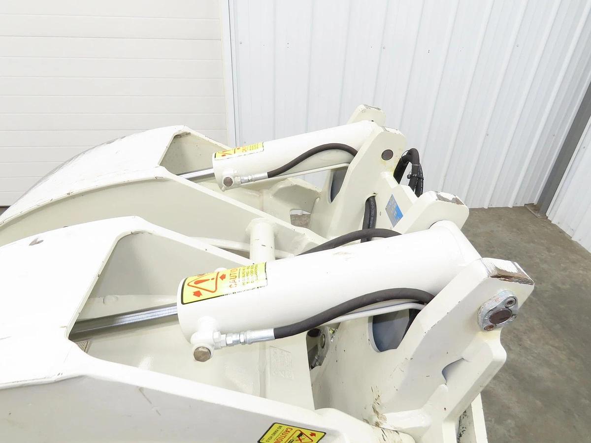 Used 72" CAPACITY CASCADE MODEL 90F-RCP-03CR2 PAPER ROLL CLAMP 