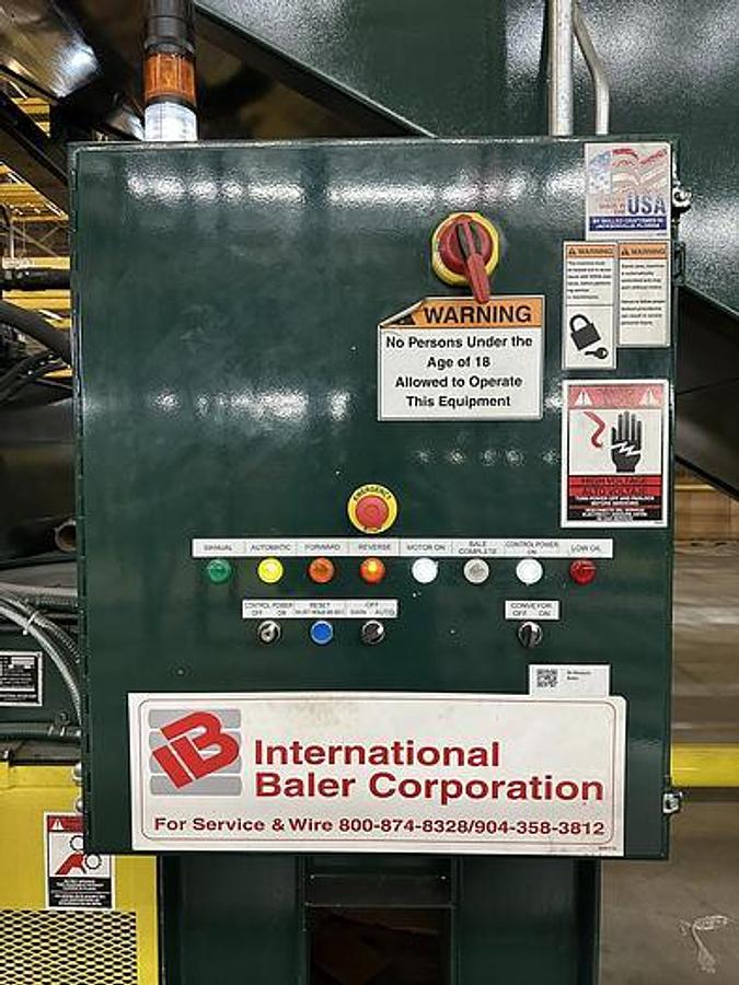 Used INTERNATIONAL BALER MODEL NA-1295-48 HORIZONTAL CLOSED DOOR BALER 30HP