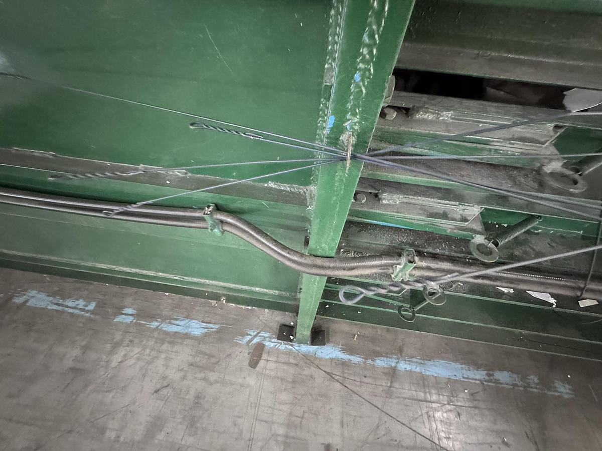 Used KMF HORIZONTAL CLOSED DOOR BALER