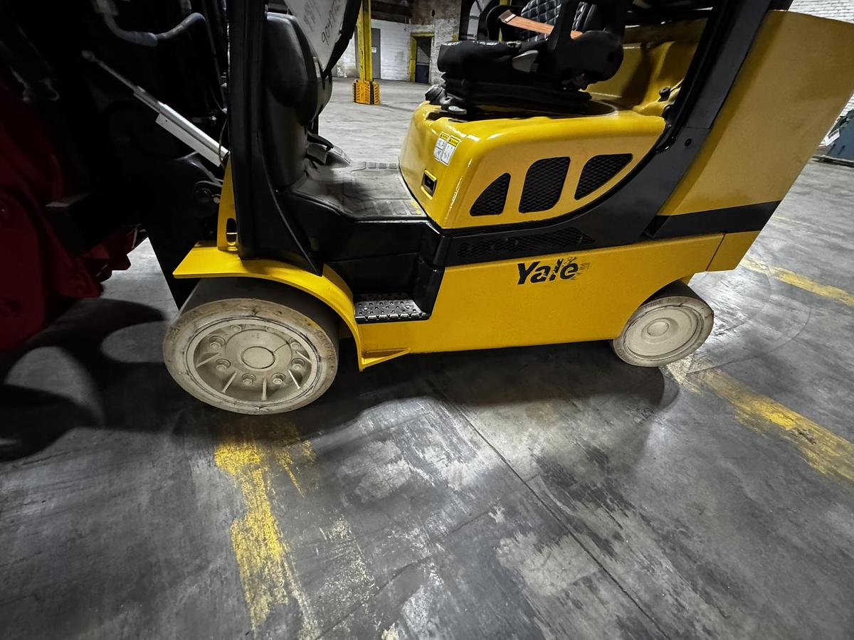 Used 12,000 POUND YALE GC120VXPRS FORKLIFT WITH 72" BOLZONI CLAMP MANUFACTURED 2021