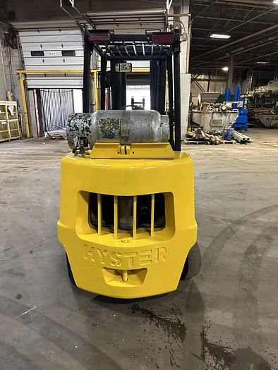 Used 1997 HYSTER S70XL 7000LB CAPACITY FORKLIFT WITH SIDESHIFT
