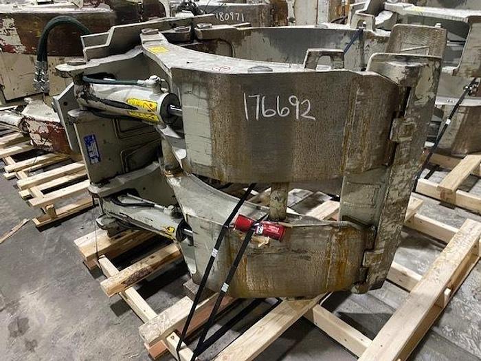 Used CASCADE MODEL 90F - RCS -275 60" DIA. ROLL CLAMP
