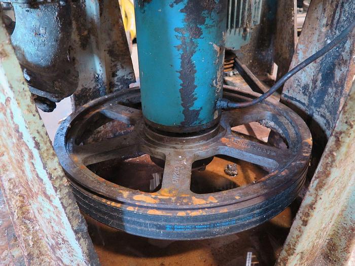 Used BLACK CLAWSON PS 24P