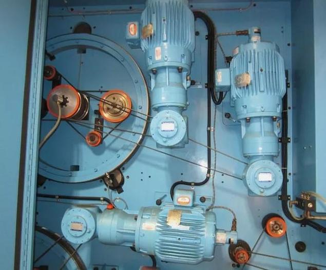 Used 34" WIDE BRAMPTON ENGINEERING DUPLEX TURRET REWIND