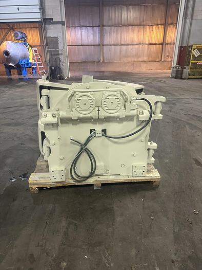 Used CASCADE 100F15863-T-3 84" PAPER ROLL CLAMP MODEL