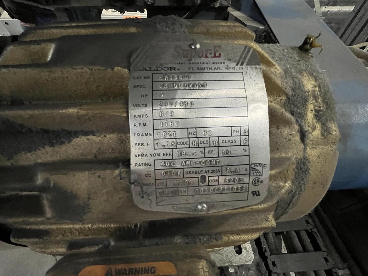 Used LEVER AUTOMATIC SINGLE KNIFE BALONEY CUTTER 16" DIAMETER 