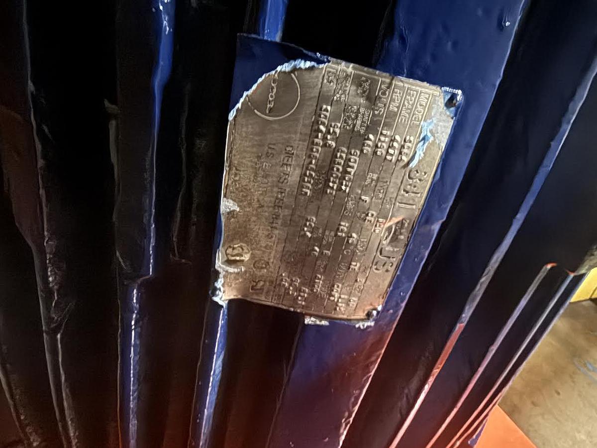 Used KADANT BLACK CLAWSON UV300 PRESSURE SCREEN WITH MOTOR 