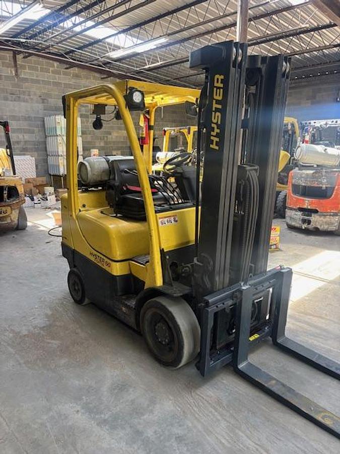 Used 6,000 LB HYSTER S60FT LH89"/RH187" 4-WAY HYDRAULICS SINGLE DOUBLE BOLZONI ATTACHMENT