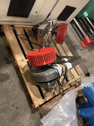 Used 62" TITAN MODEL SR6 CANTILEVERED DUPLEX SLITTER REWINDER SHAFTLESS UNWIND - PENDING LS