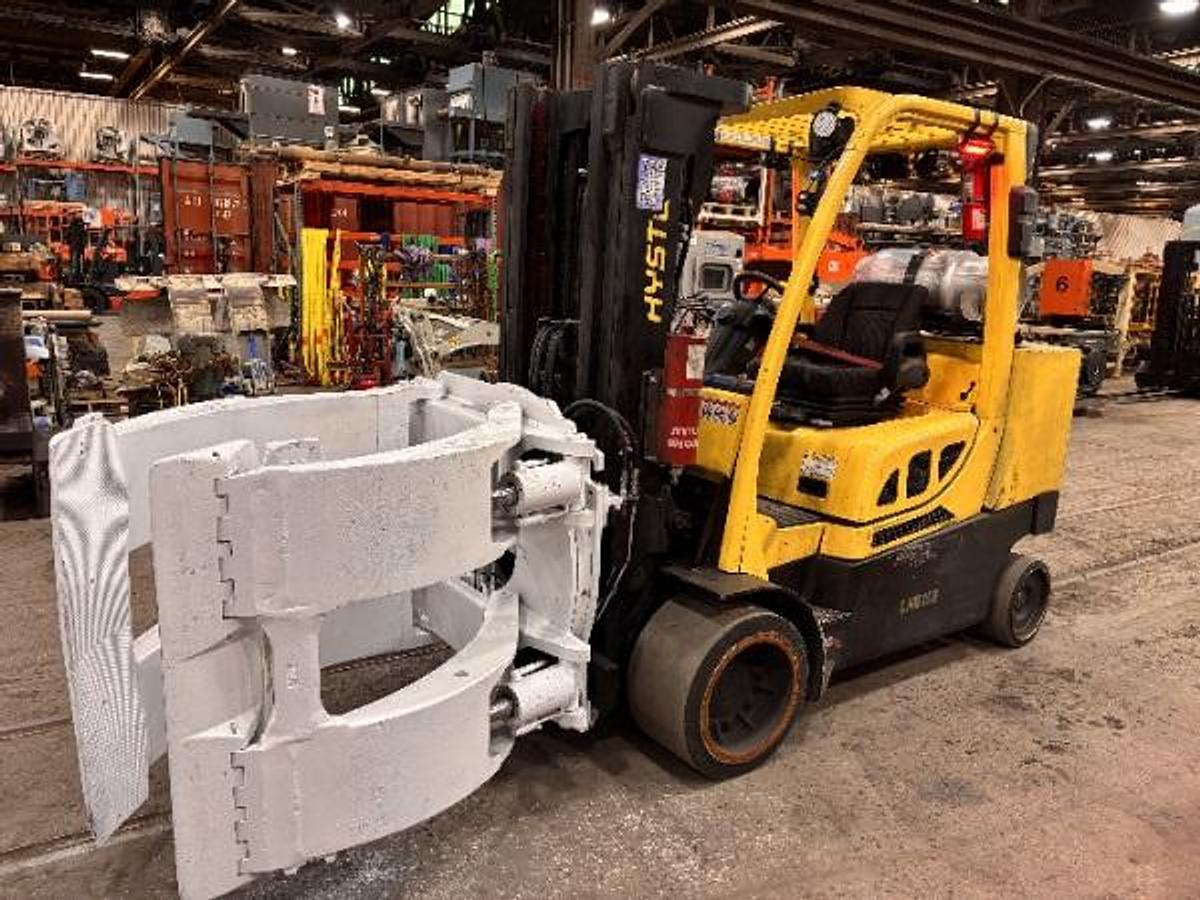 Used 12,000 POUND HYSTER S120FTPRS FORKLIFT WITH PAPER ROLL CLAMP MFG. 2020 LOW MAST