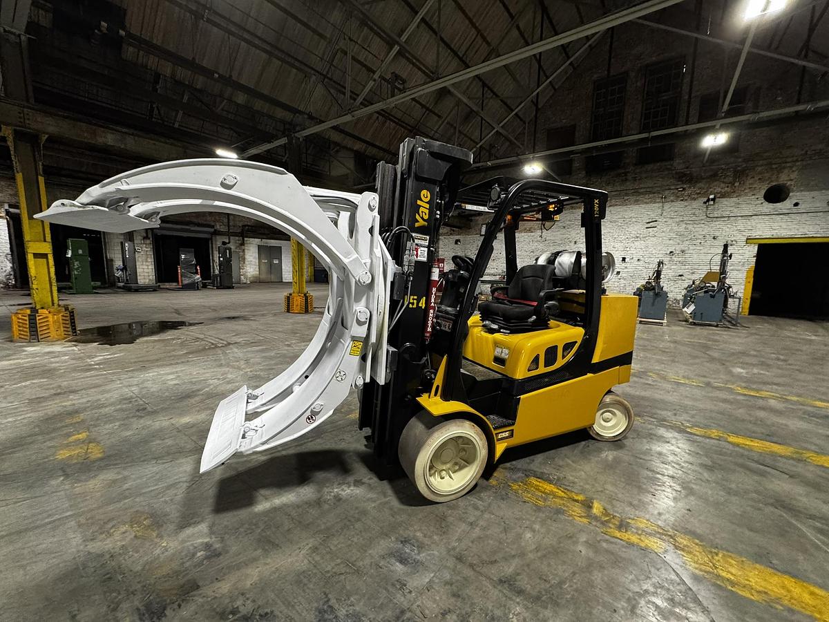 Used 12,000 LB. YALE MDL GLC120VX LH92"/RH185" WITH 72" CASCADE PAPER ROLL CLAMP MANUFACTURED 2019