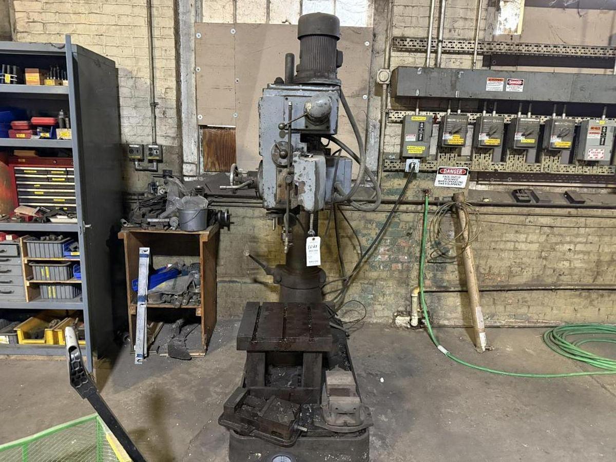 Used YODOGAWA RADIAL DRILL PRESS TYPE YMR-840