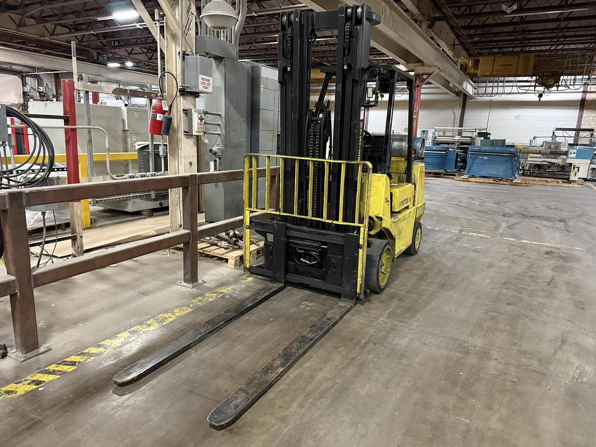 Used 8000 LB HYSTER FORKLIFT MODEL S80XL2