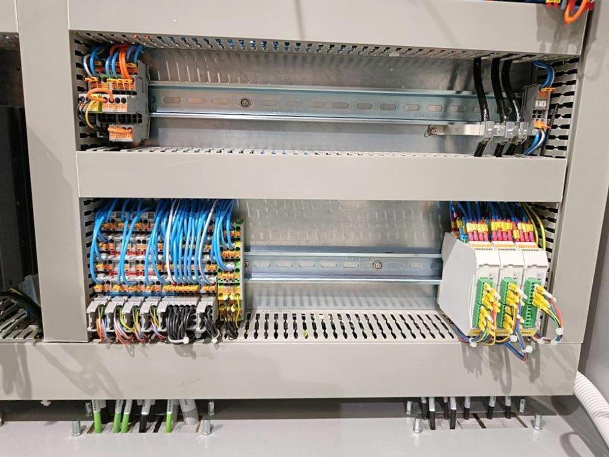 Used PATTYN HIGH-SPEED CASE ERECTING AND BAG INSERTING AUTOMATED PACKAGING SYSTEM