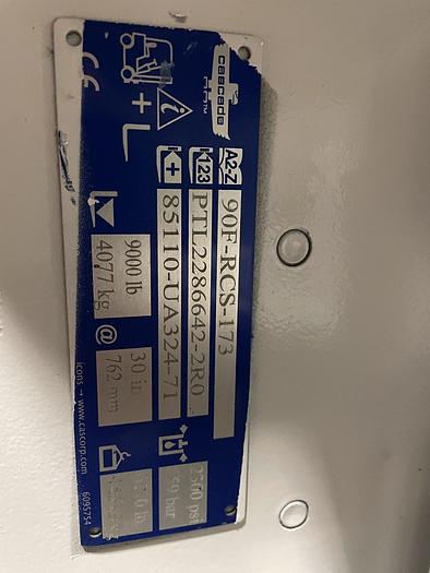 Used TOYOTA 8FGC55U-PRS 12000LB CAPACITY TRUCK W/CASCADE 60" DIA. ROLL CLAMP