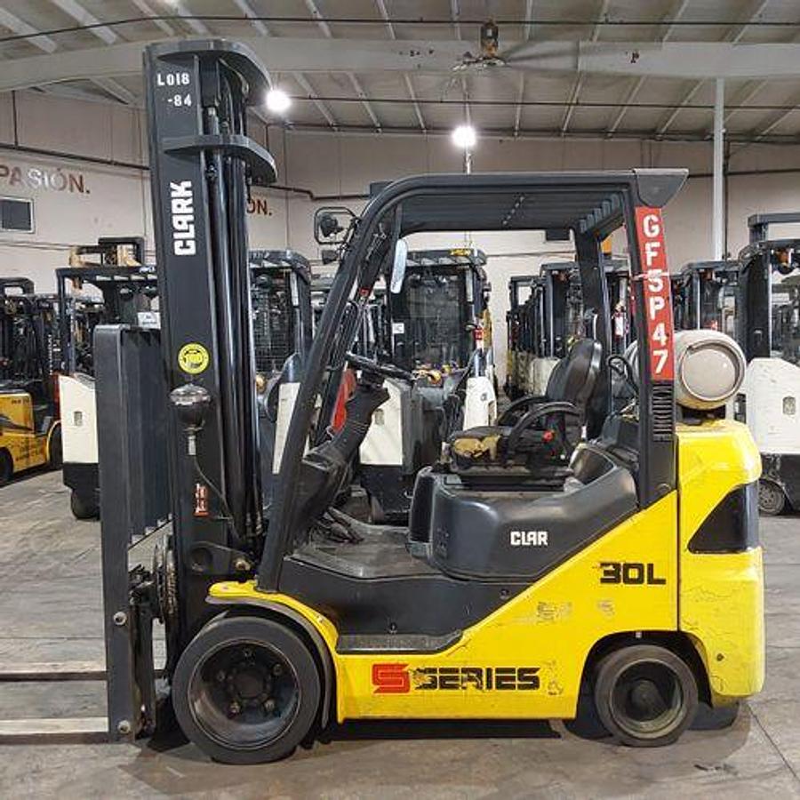 Used 6,000 LB. CLARK MODEL S30CL 103"LH/240"RH MFG 2018