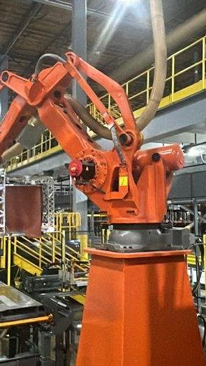 Used FANUC CORPORATION R-30iB PLUS CONTROLLER ROBOT M-410iC MANUFACTURED 2018