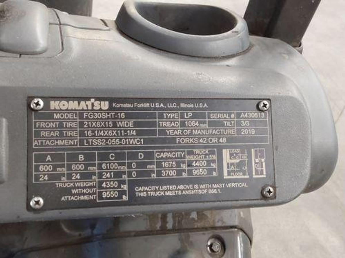 Used 6,000 LB. KOMATSU FG30SHT-16 LH82" RH241" MFG 2019