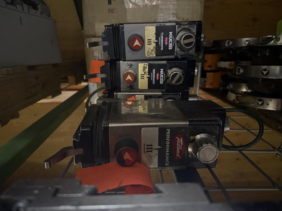 Used TIDLAND AUTOMATIC CLASS III SLITTER KNIVES (LOT OF 15)