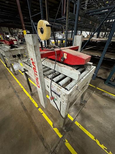 Used CENTRAL CP-322U CASE TAPER CARTON SEALER SYSTEM