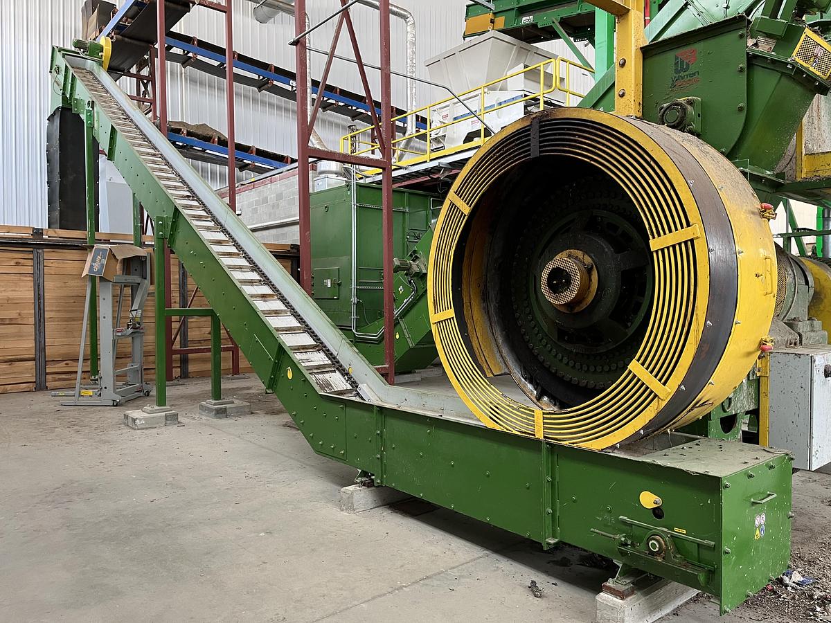 Used WARREN & BAERG MODEL W-250 CUBER FOR BIOMASS, STRAW OR RECYCLED PRODUCTS - MFG 2017