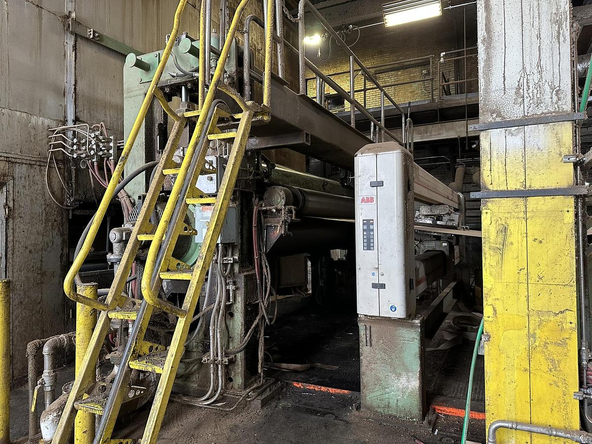 Used 110" (2.8M) VOITH FOURDRINIER PAPER MACHINE WITH DUOFORMER D SHOE PRESS SECTION MANUFACTURED 2002