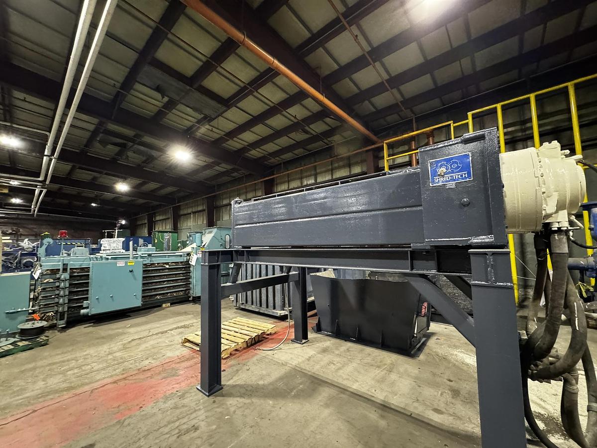 Used SHRED TECH MODEL ST-100 DUAL SHAFT SHREDDER 150HP