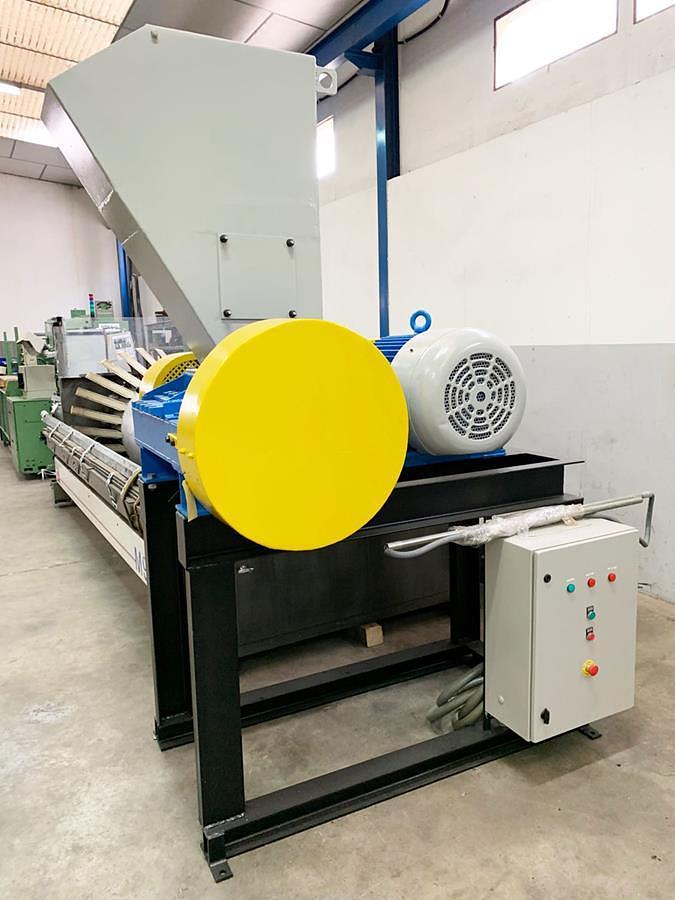 Used ROBERT HUNZIKER 60HP/45kw RIPPER MILL