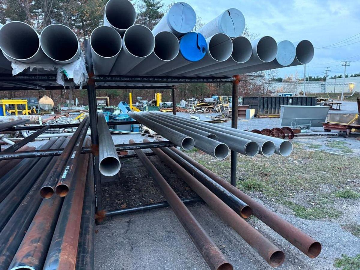 Used LARGE AMOUNT OF CAST, STAINLESS STEEL, ALUMINUM, GALVINIZED AND PVC PIPES
