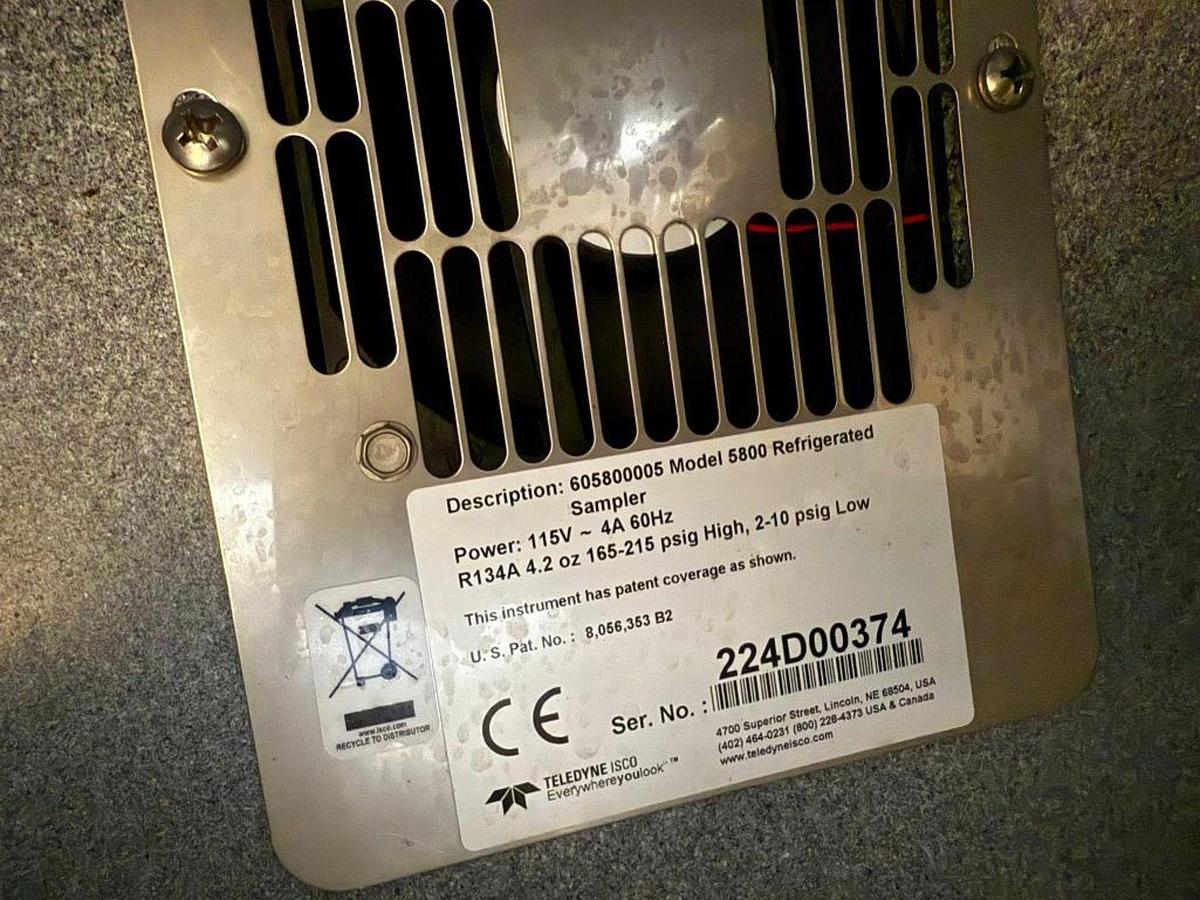 Used ISCO MODEL 5800 REFRIDGERATED WATER SAMPLER