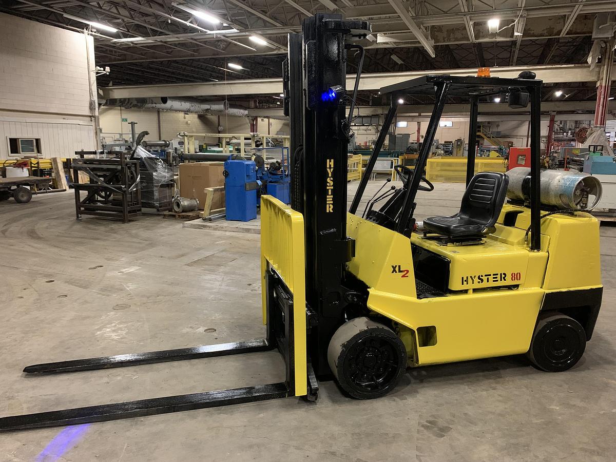 Used 8,000 LB. HYSTER MDL S80XL2 SIDE SHIFT LH99"/RH218"