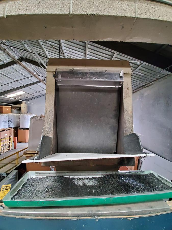 Used CONAIR WORTEX GRANULATOR 120 HP WITH CONVEYOR