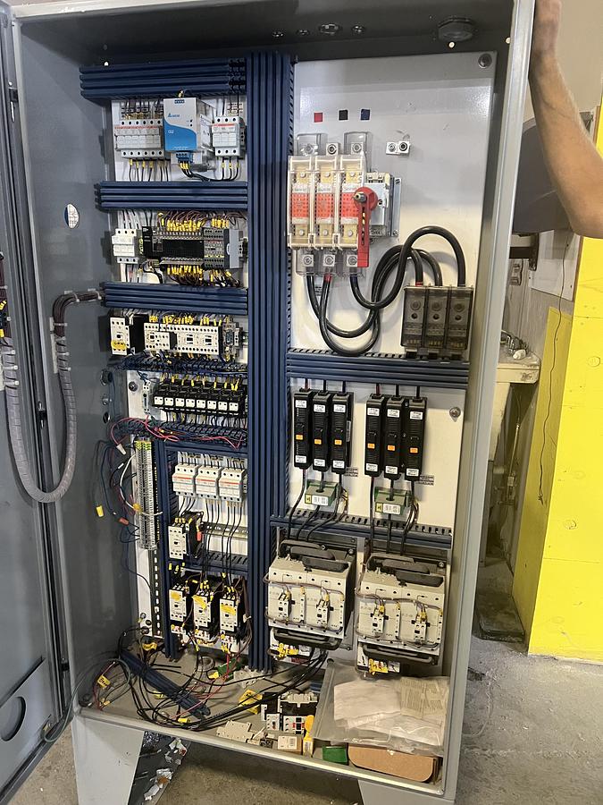 Used 80 HP (TWIN 40 HP MOTORS) SHRED-TECH MODEL ST-75ES DUAL SHAFT SHREDDER MANUFACTURED 2015