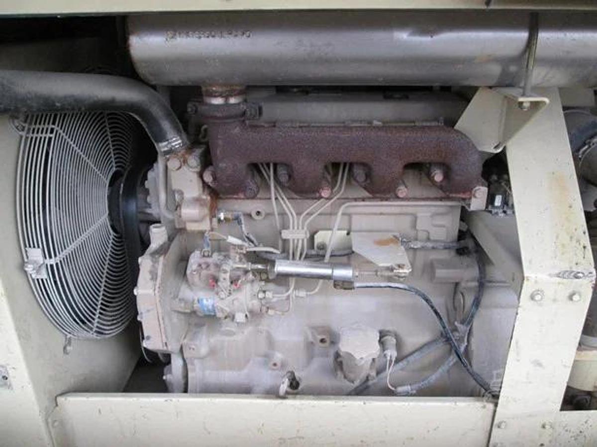 Used INGERSOLL-RAND MODEL P185WJD PORTABLE COMPRESSOR
