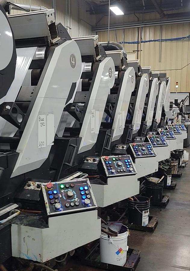 Used 28" WIDE MARK ANDY VERSAMAX 10 COLOR FLEXO PRESS MFG 2016 - UV & GAS DRYING 
