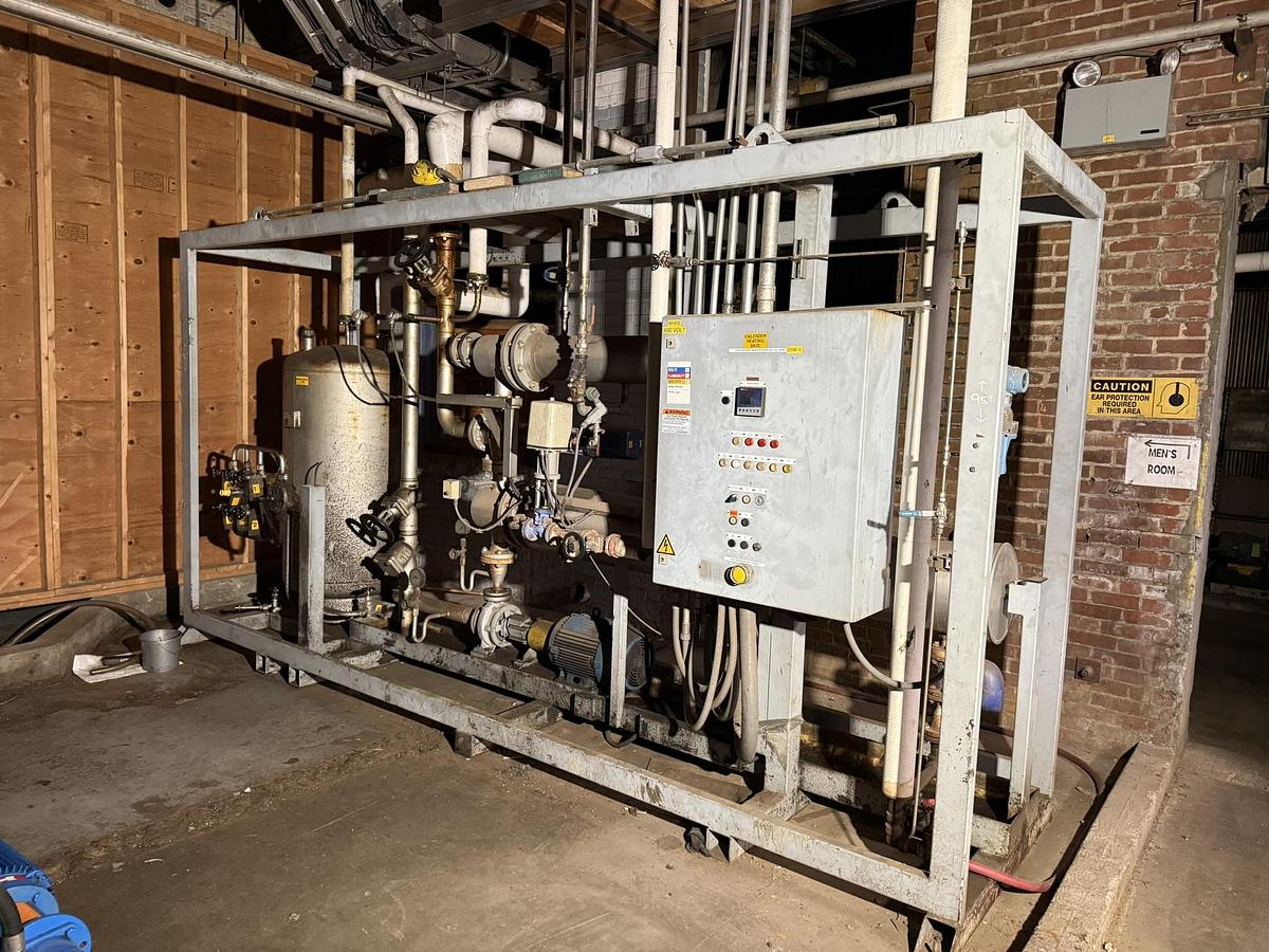 Used 110" (2.8M) VOITH FOURDRINIER PAPER MACHINE (2002) – LINERBOARD / TUBE & CORE – 72" DIAMETER DRYERS – DUAL SHOE PRESS (LBM)