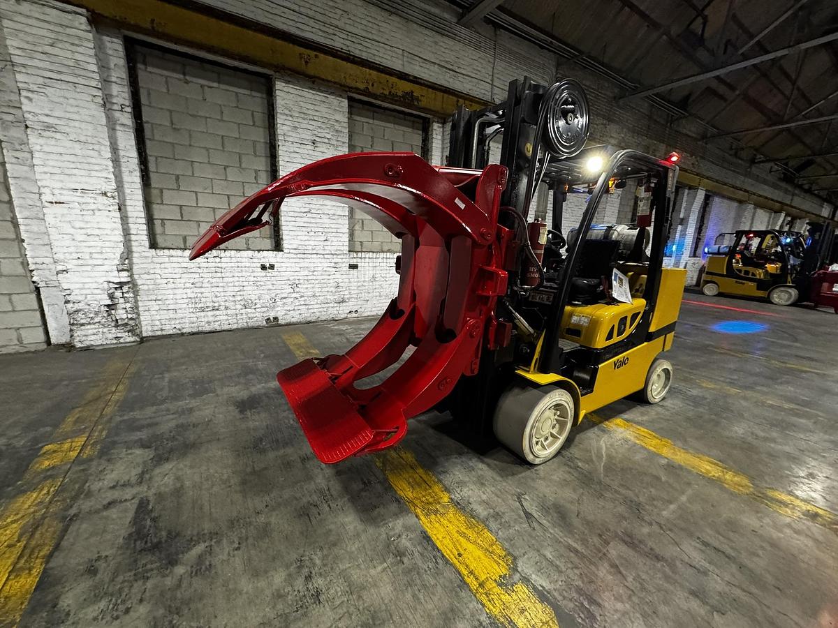 Used 12,000 POUND YALE GC120VXPRS FORKLIFT WITH 72" SPLIT FRAME BOLZONI CLAMP