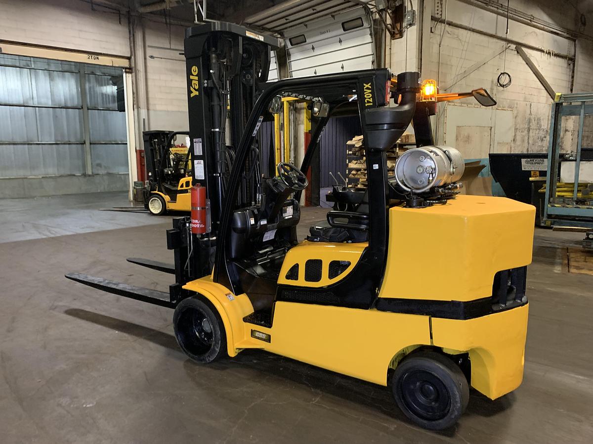 Used 12,000 POUND YALE GLC120VXPRS FORKLIFT TRUCK MANUFACTURED 2021 TALL MAST 221" RAISED